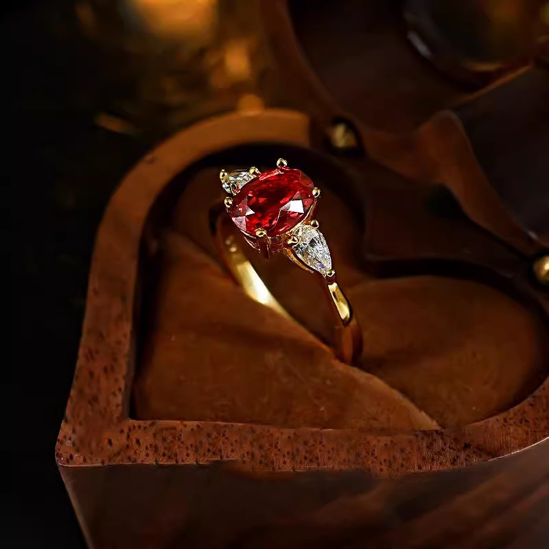 Natural 2-Carat Ruby Ring 18K  - Bar Cart Gold avis et prix
